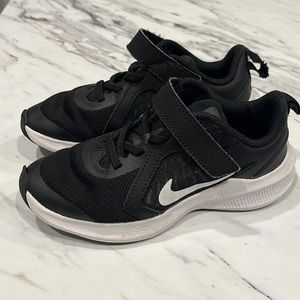 Boys Nikes
